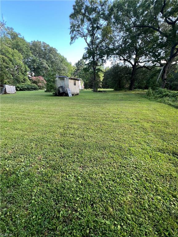 1464 North River Rd Property Photo 9