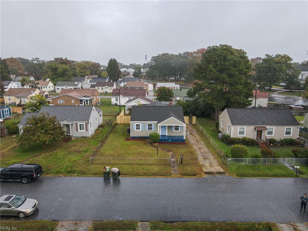 406 Colonial Ave Property Photo 31