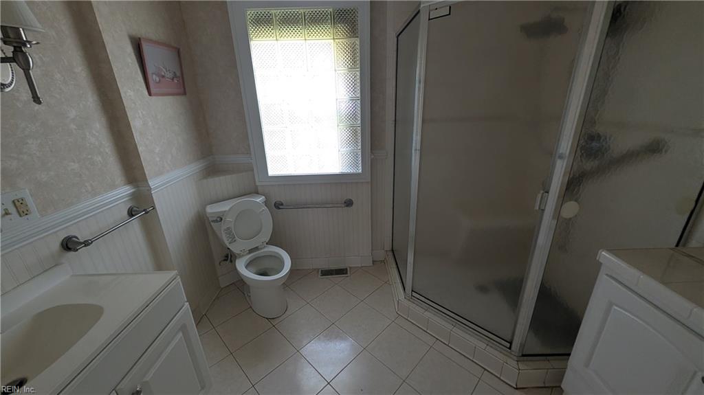 1326 26th St Property Photo 9