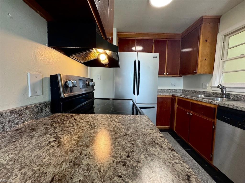 3717 Victoria Blvd Property Photo 7