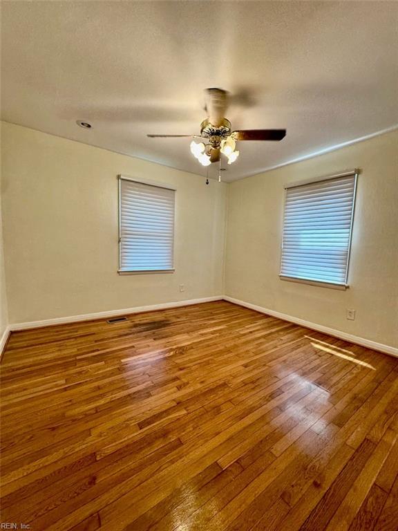 3717 Victoria Blvd Property Photo 12