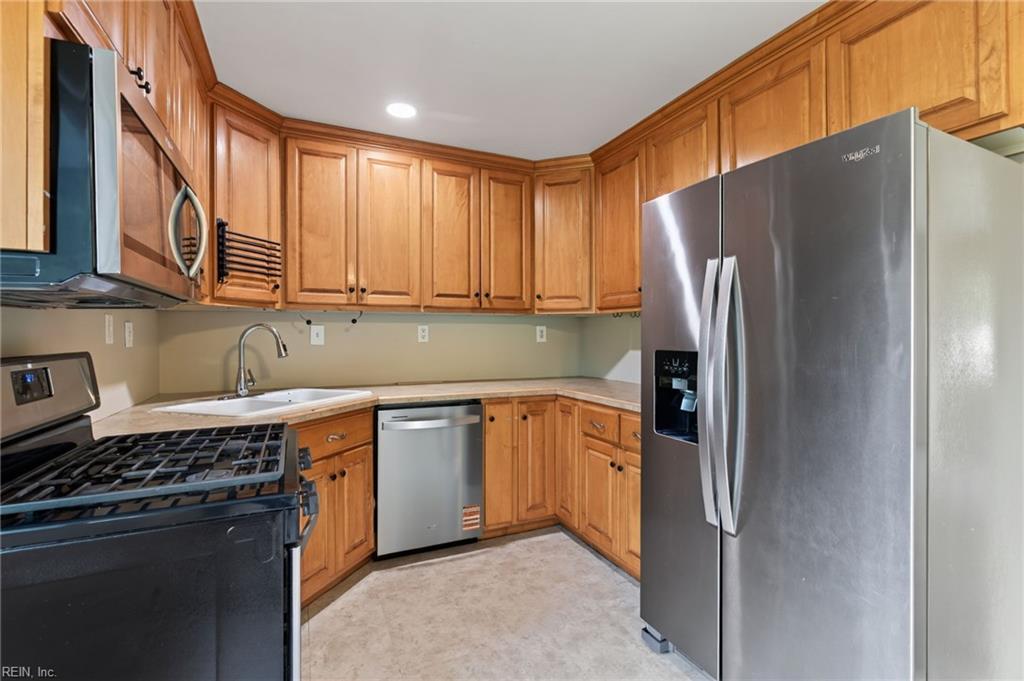 6112 Grimes Ct Property Photo 5