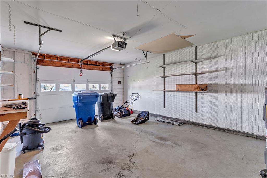 3868 Jousting Arch Property Photo 18
