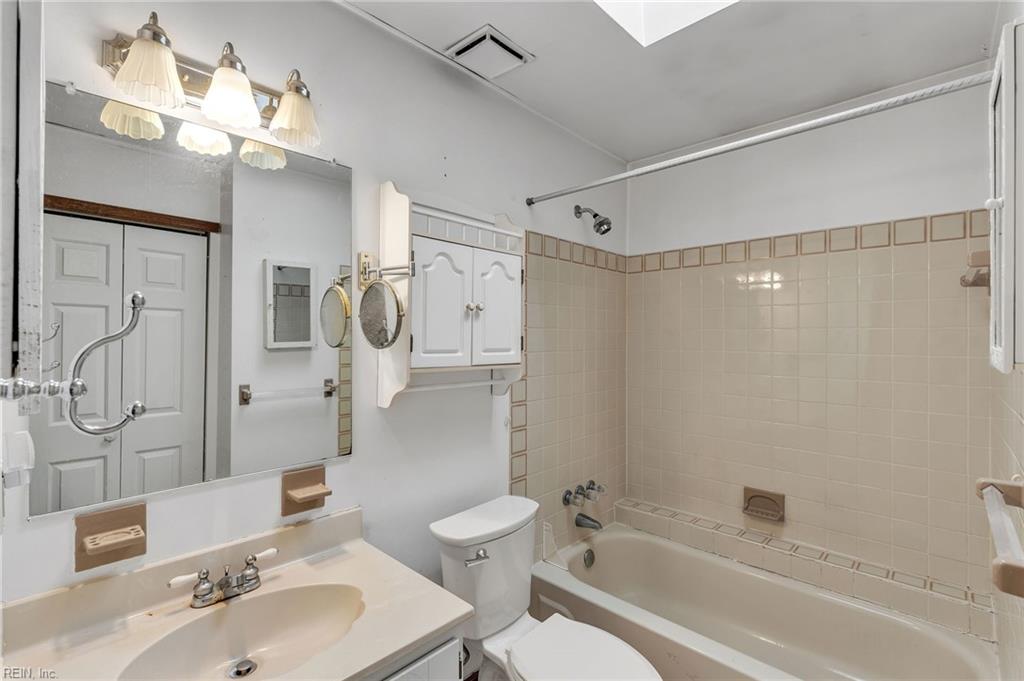 3868 Jousting Arch Property Photo 26