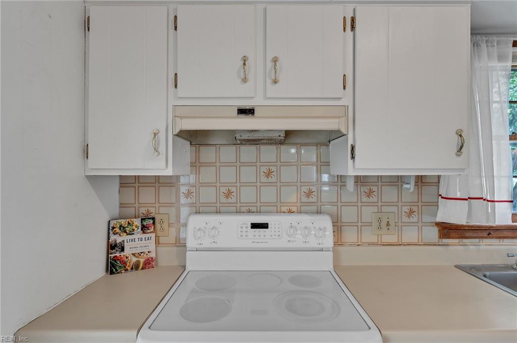 3868 Jousting Arch Property Photo 40