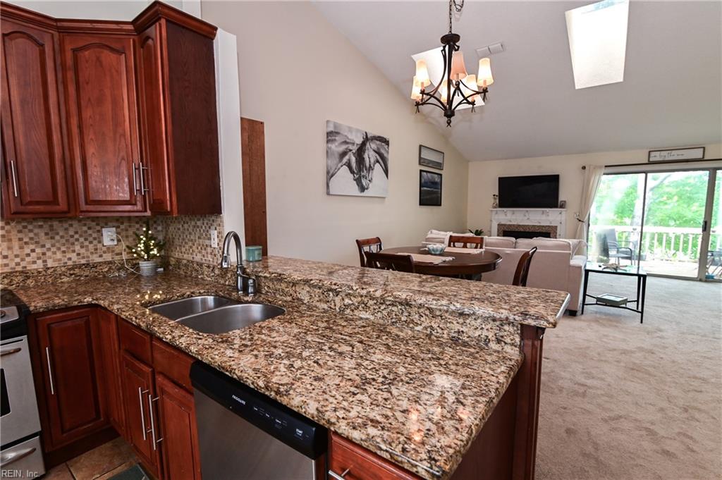 2920 Seashore Pt Property Photo 7