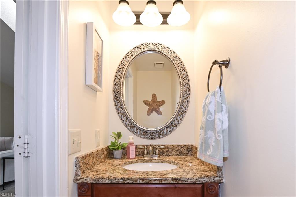 2920 Seashore Pt Property Photo 9