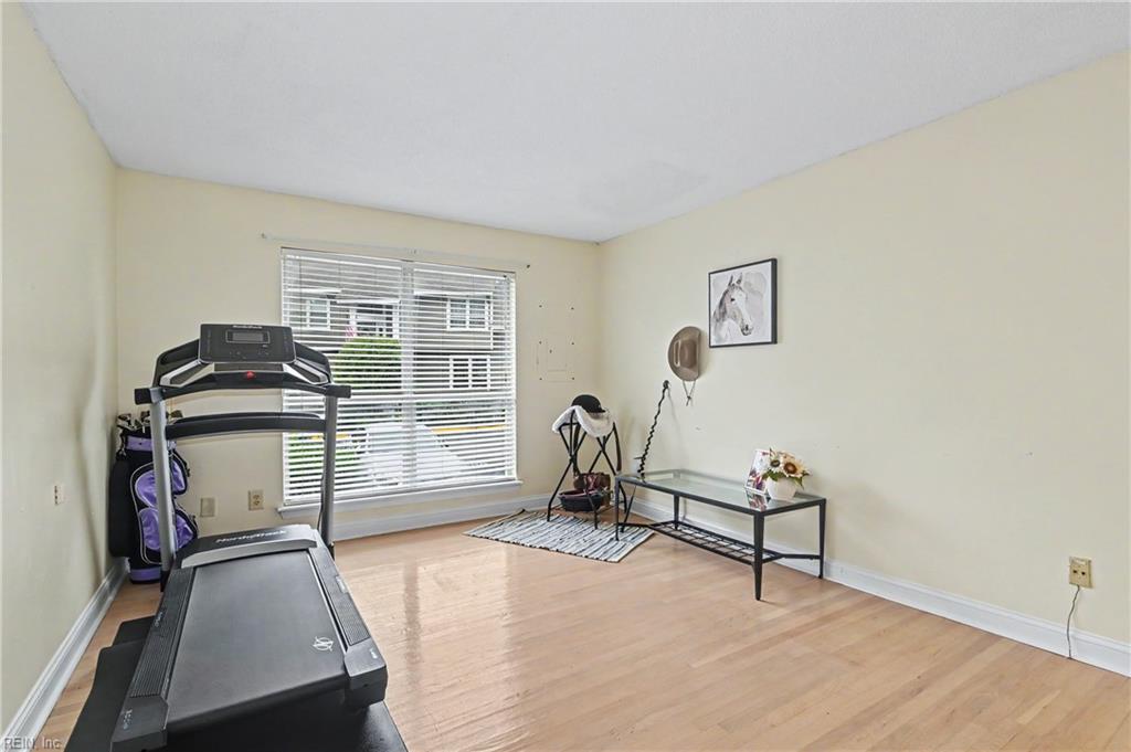 2920 Seashore Pt Property Photo 13