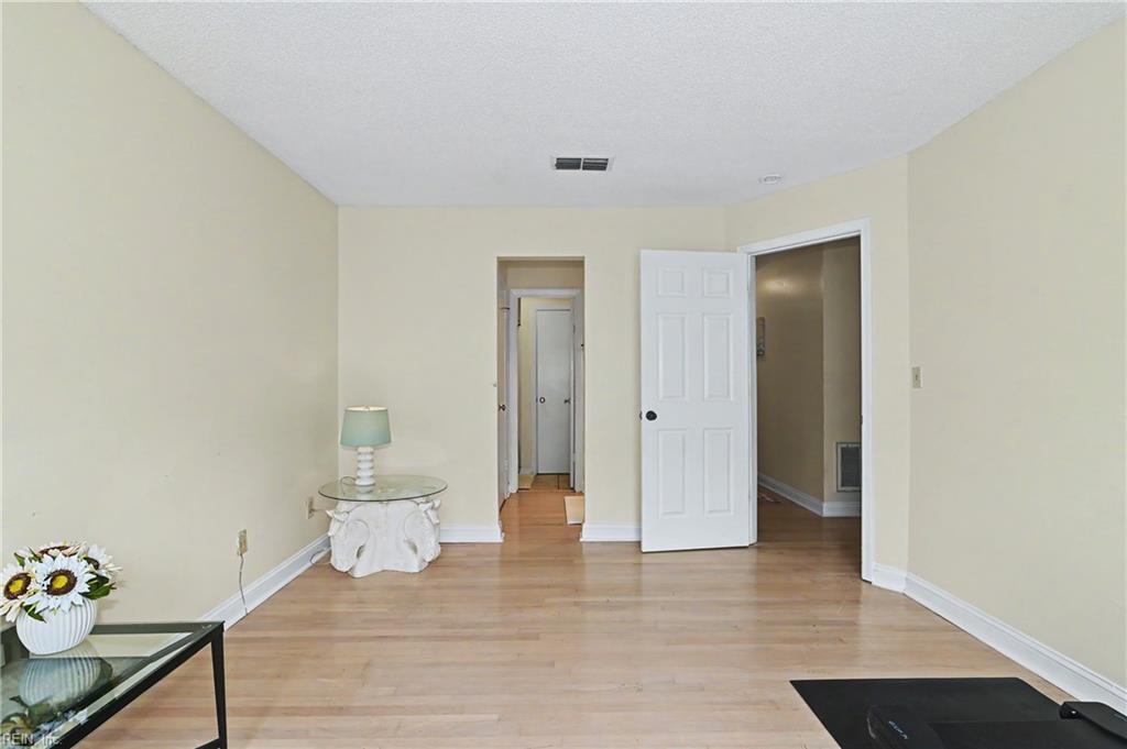 2920 Seashore Pt Property Photo 14