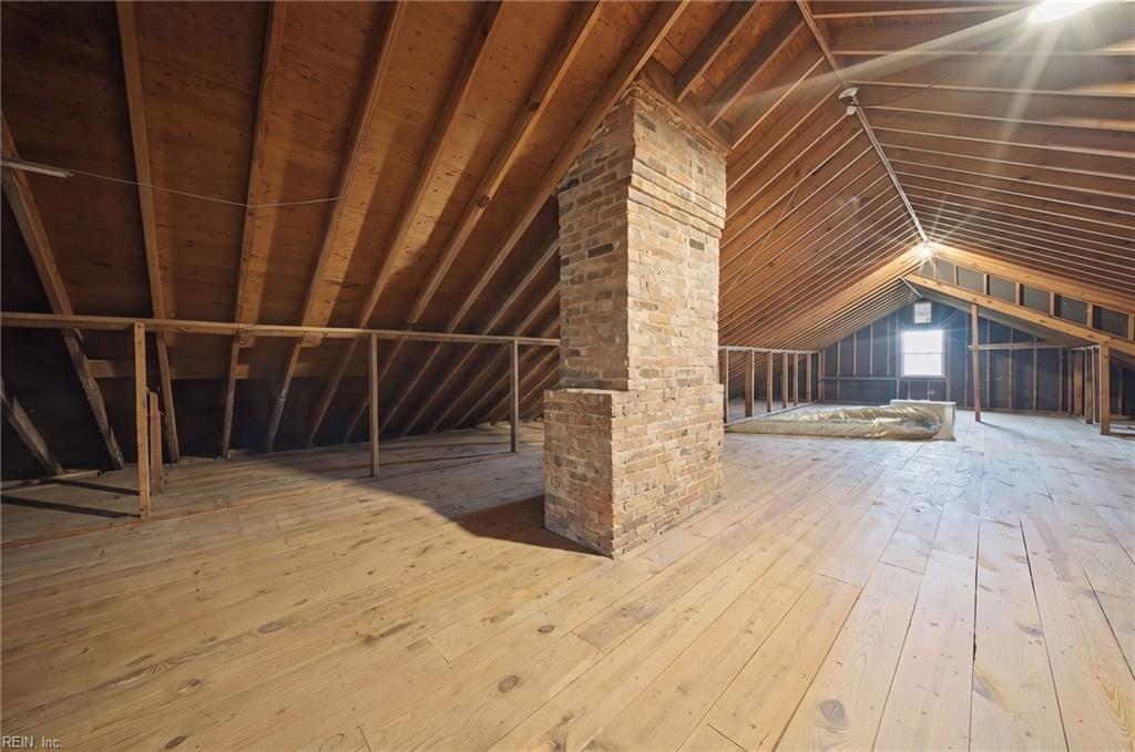 4348 Thoroughgood Dr Property Photo 31