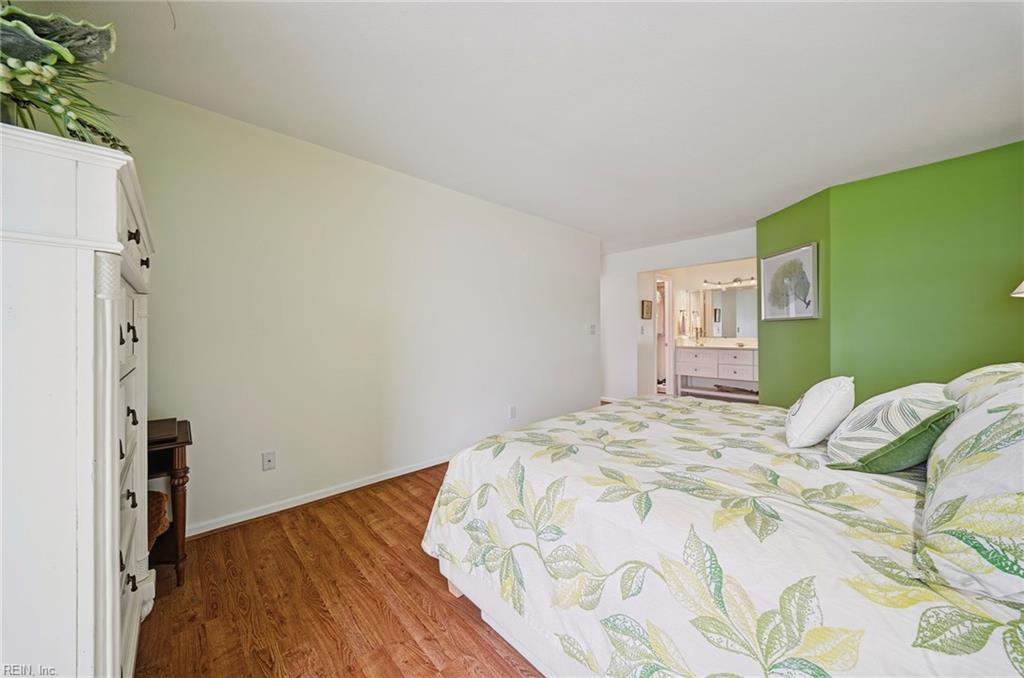 417 Harbour Pt Property Photo 17