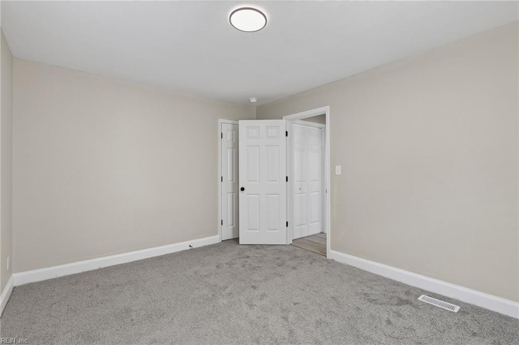 2721 Keller Ave Property Photo 14