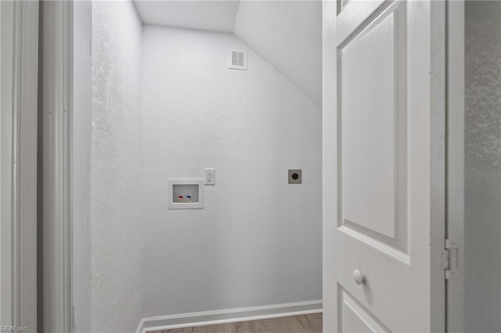 2721 Keller Ave Property Photo 15