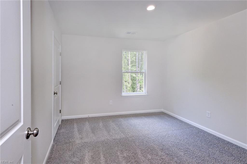8685 Thomas Jefferson Way Property Photo 28