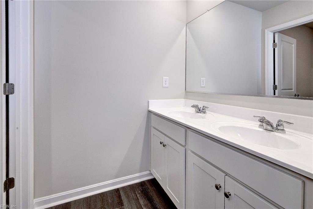 8685 Thomas Jefferson Way Property Photo 31