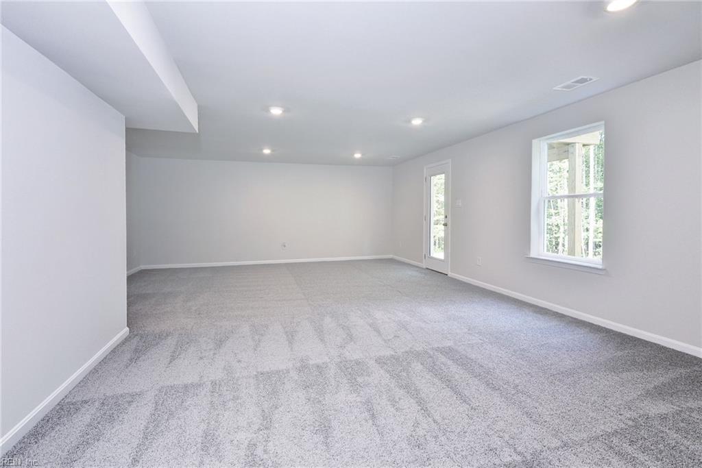 8685 Thomas Jefferson Way Property Photo 35