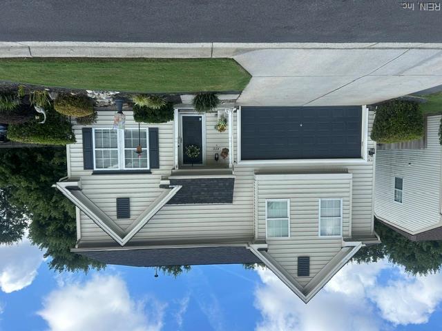408 Kings Gate Property Photo 1
