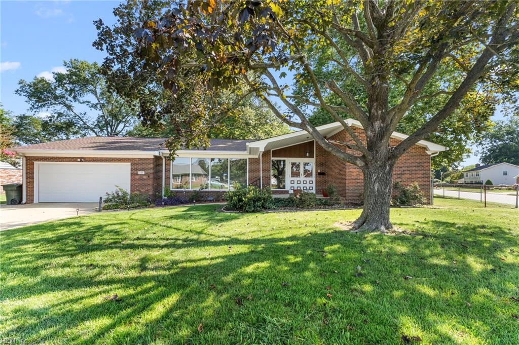 105 Kove DR Property Photo 1