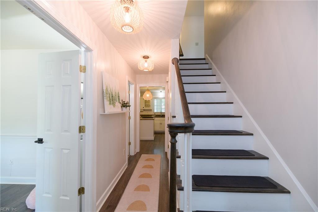 1805 Clearwater Ct Property Photo 4