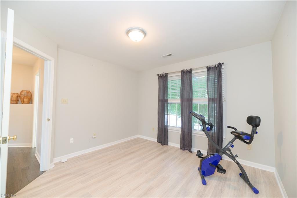 1805 Clearwater Ct Property Photo 34
