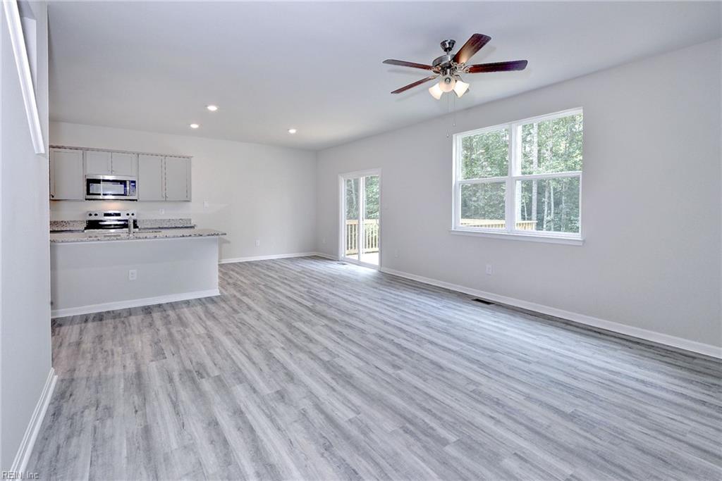 7602 Patriots Way Property Photo 12
