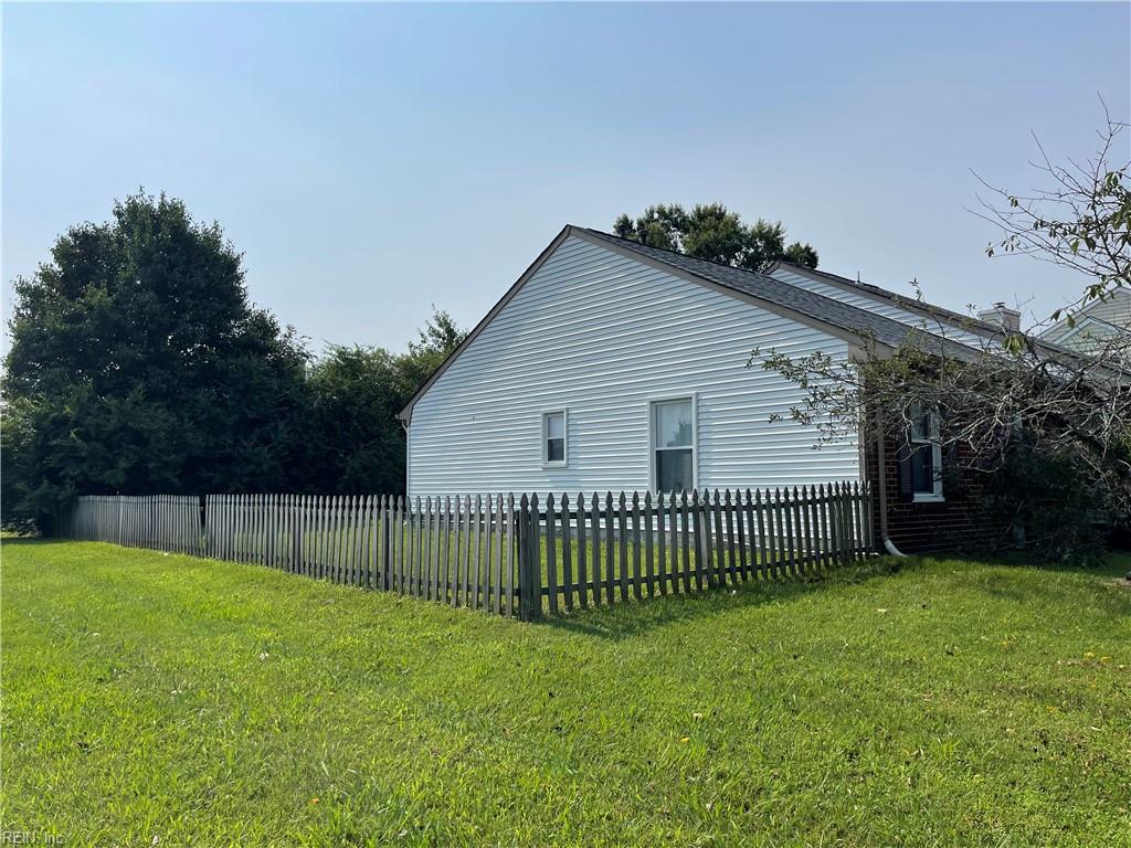 901 Pendergrass Ct Property Photo 24
