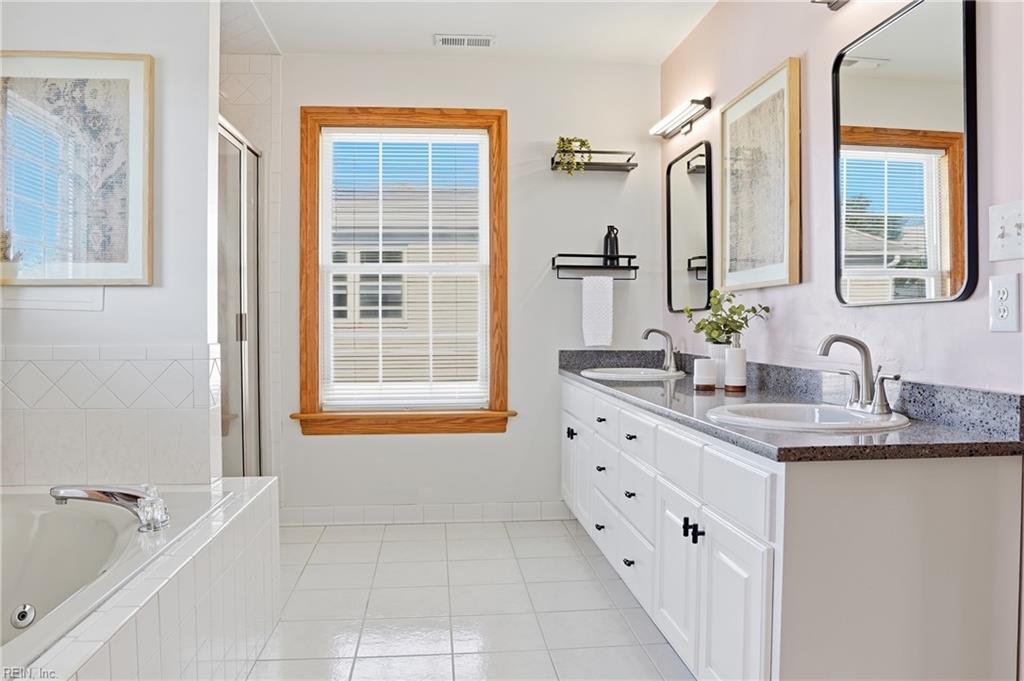 1700 Maze Hill Mews Property Photo 22