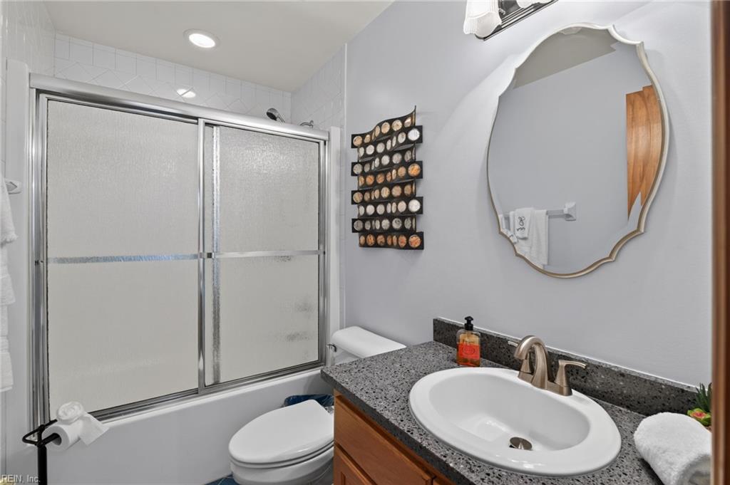 1700 Maze Hill Mews Property Photo 31