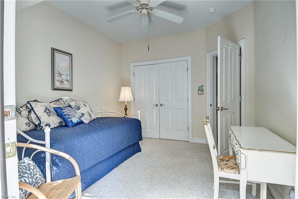 5512 Holly Rd Property Photo 10