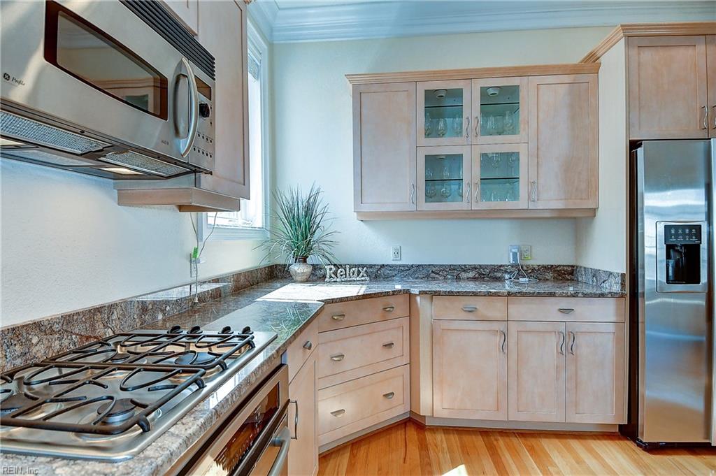 5512 Holly Rd Property Photo 19
