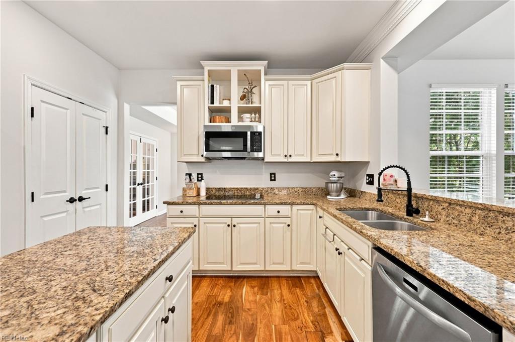 4205 Brigstock Ct Property Photo 12