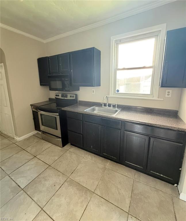 2510 Marshall Ave Property Photo 6
