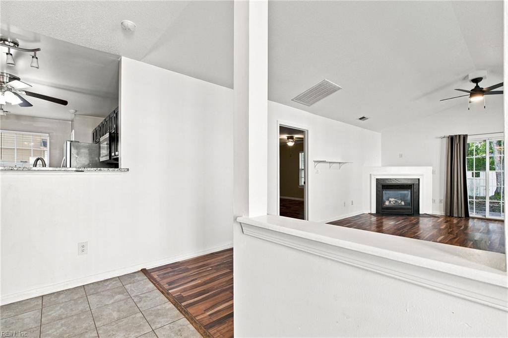 5053 Huntclub Chse Property Photo 11