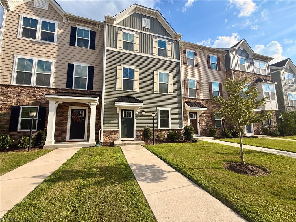 160 Spring Grove Way Property Photo 2