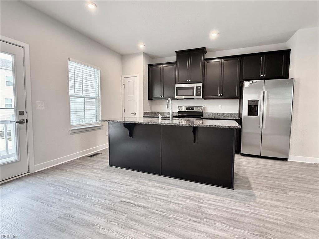 160 Spring Grove Way Property Photo 12