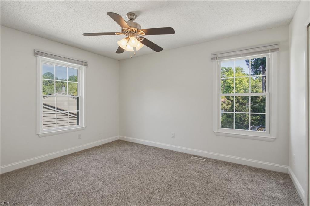 1412 Nightingale Way Property Photo 18