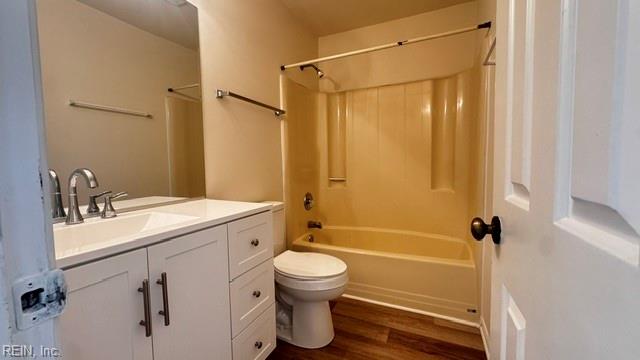 1111 Palmerton Dr Property Photo 7