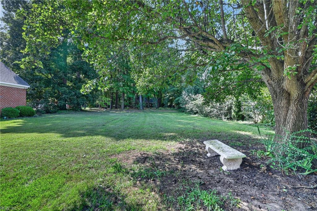 214 Denise Dr Property Photo 41