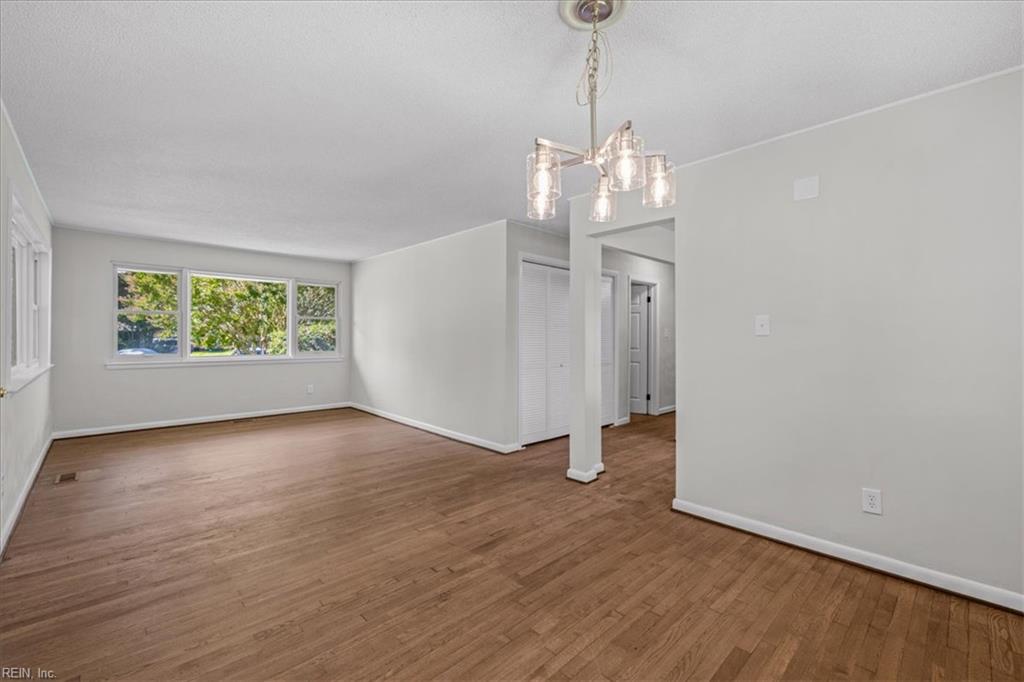 2508 Tarpon Ct Property Photo 9