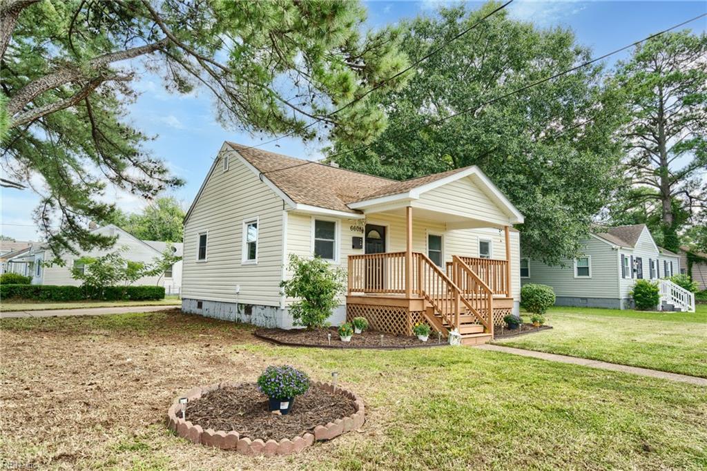 6608 Glenoak Dr Property Photo 2