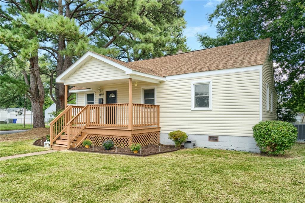 6608 Glenoak Dr Property Photo 3