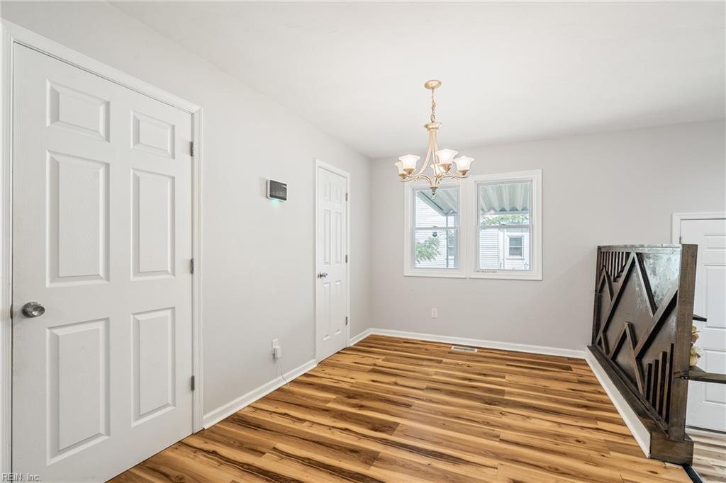 6608 Glenoak Dr Property Photo 18