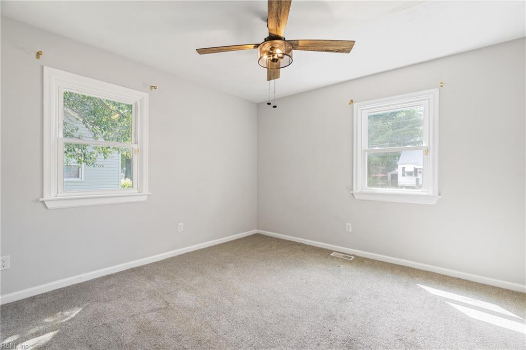 6608 Glenoak Dr Property Photo 25