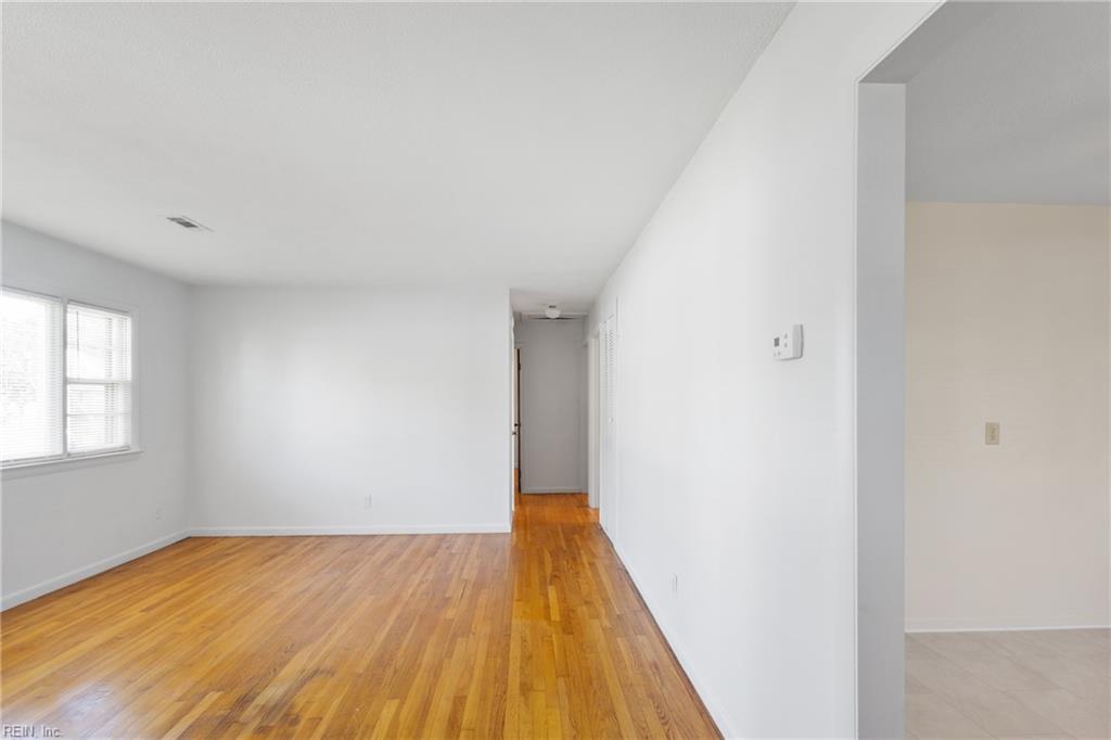 612 N Hope St Property Photo 13