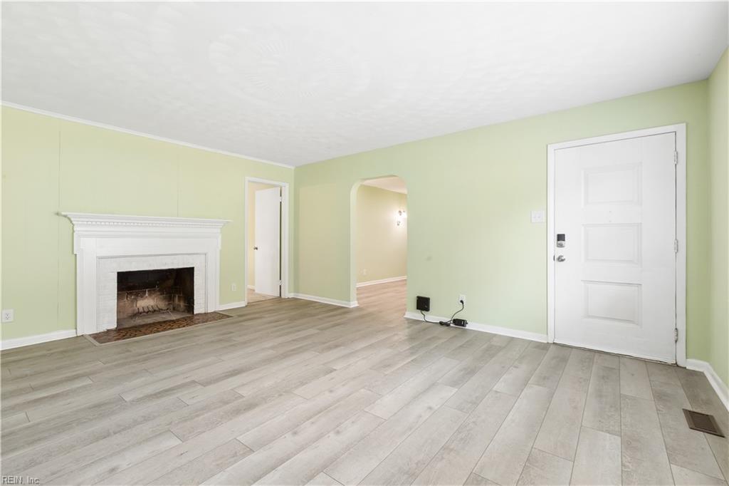 618 72nd St Property Photo 21