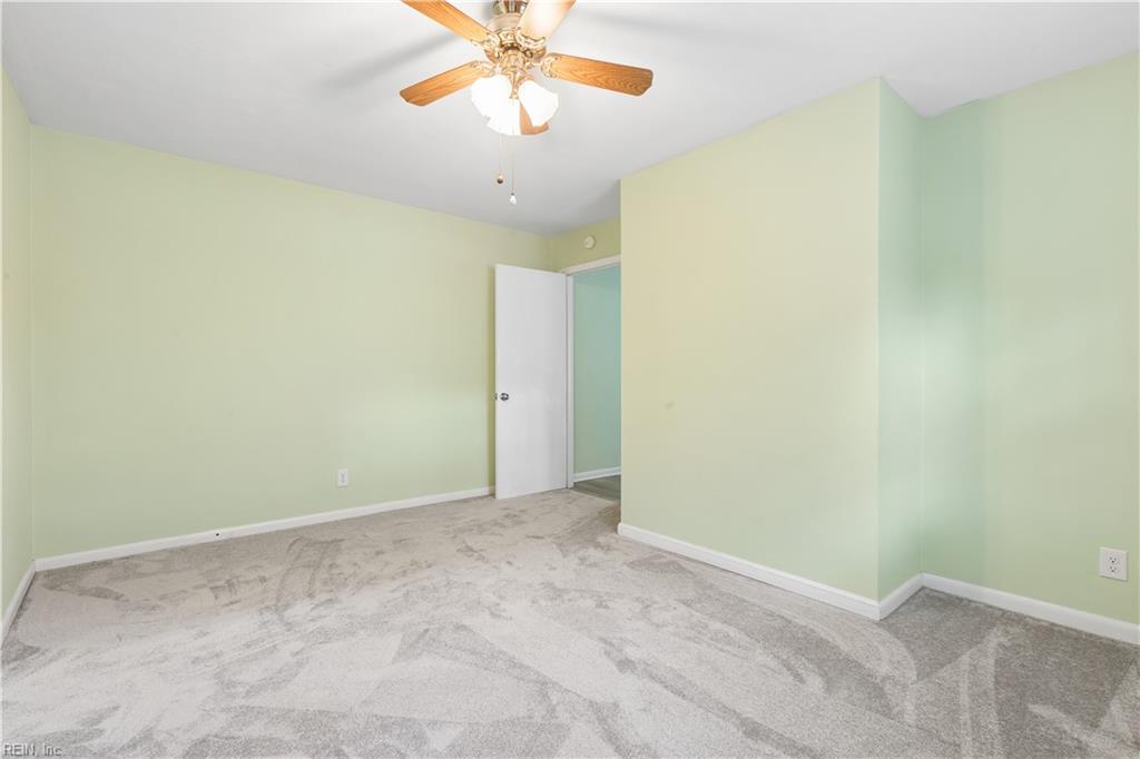 618 72nd St Property Photo 23