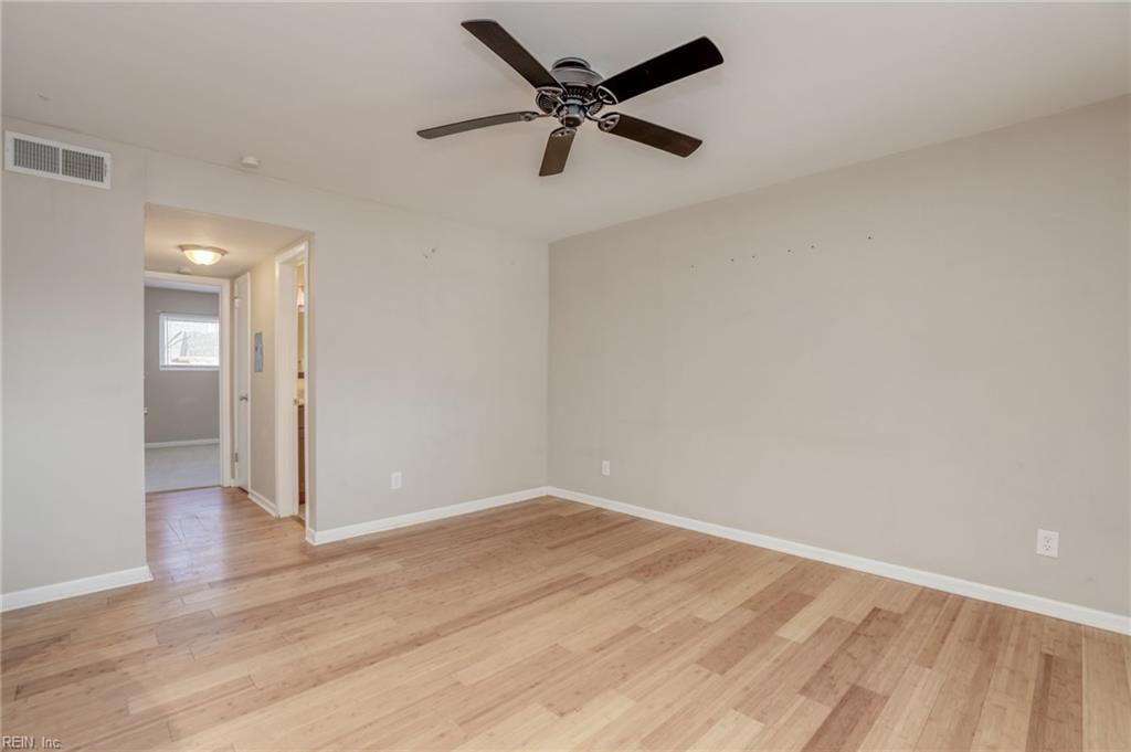 1226 Little Bay Ave Property Photo 5