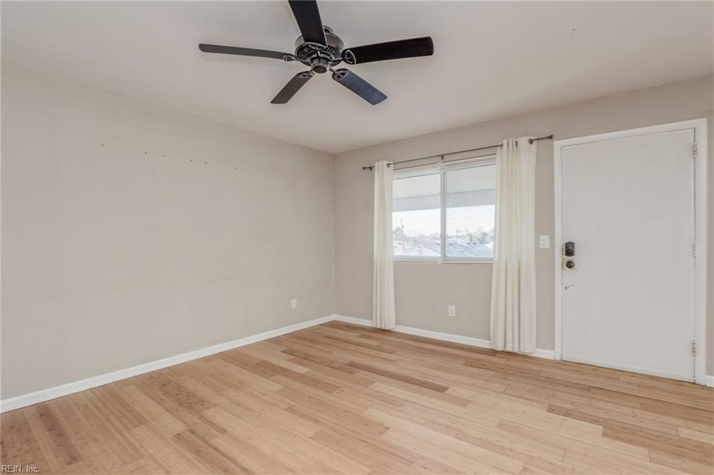 1226 Little Bay Ave Property Photo 8