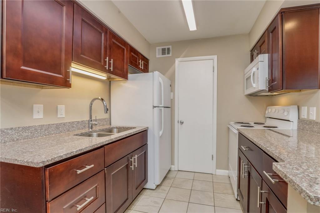 1226 Little Bay Ave Property Photo 12