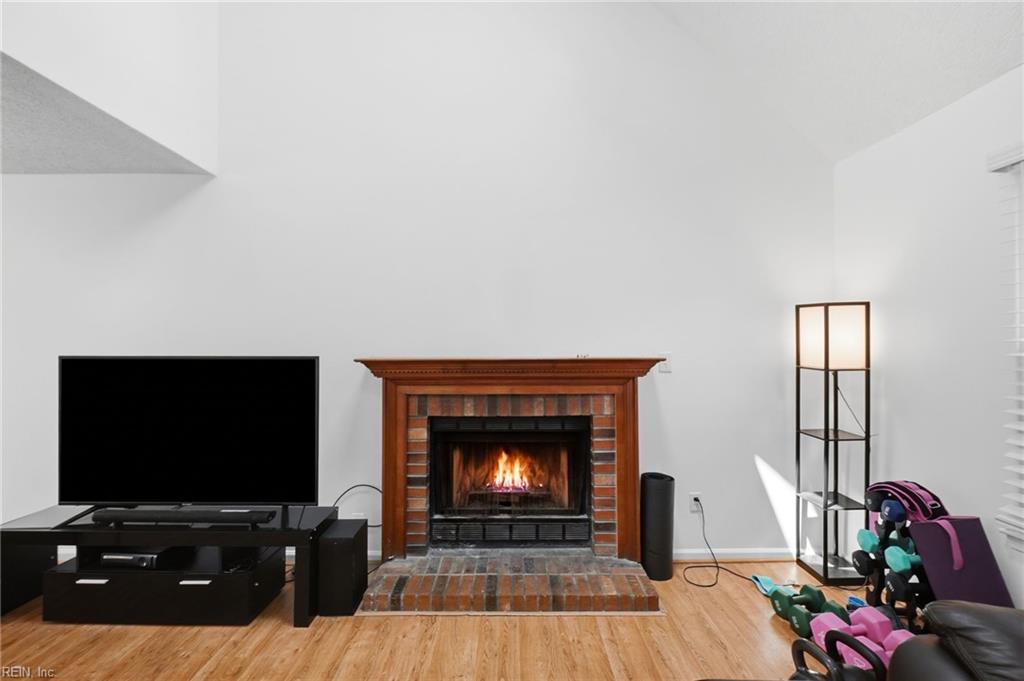 3705 Frazier Ln Property Photo 6